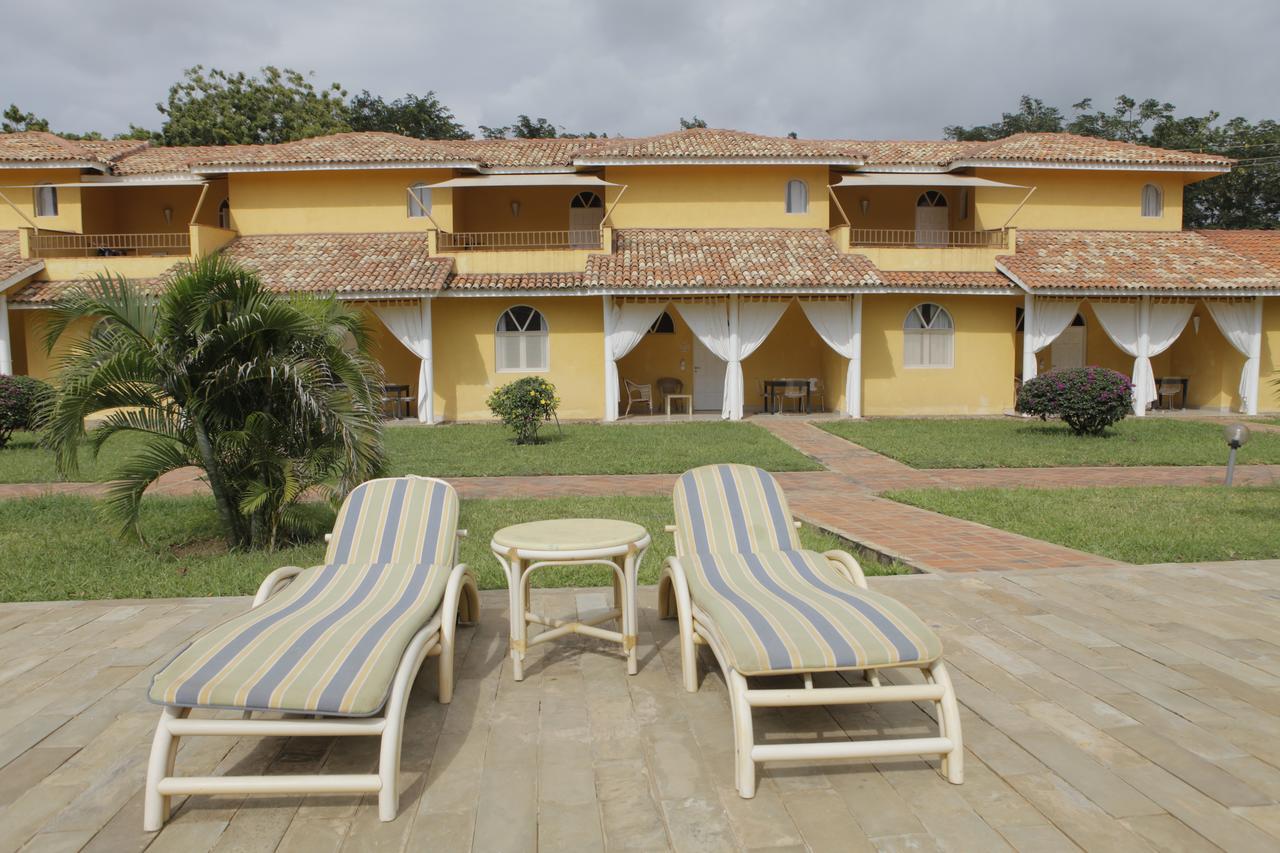 Mwembe Resort Малинди Экстерьер фото