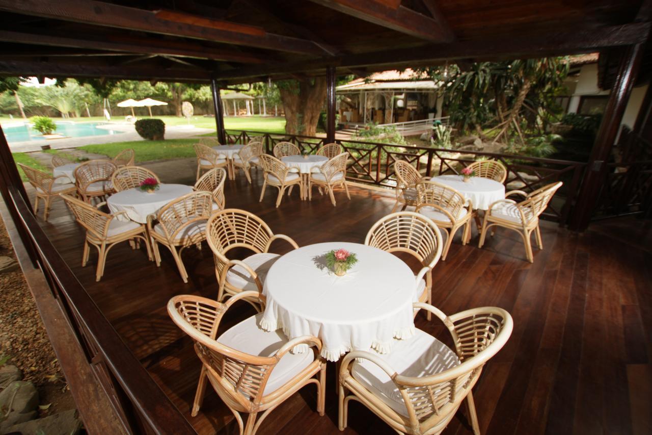 Mwembe Resort Малинди Экстерьер фото