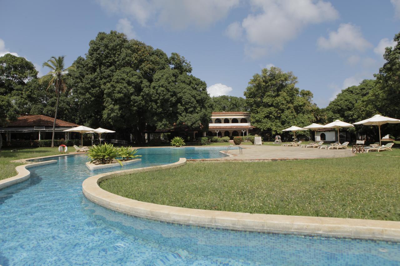 Mwembe Resort Малинди Экстерьер фото